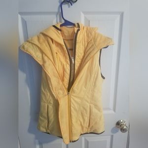 Lululemon Glacier Fleece Lined Puffer Vest